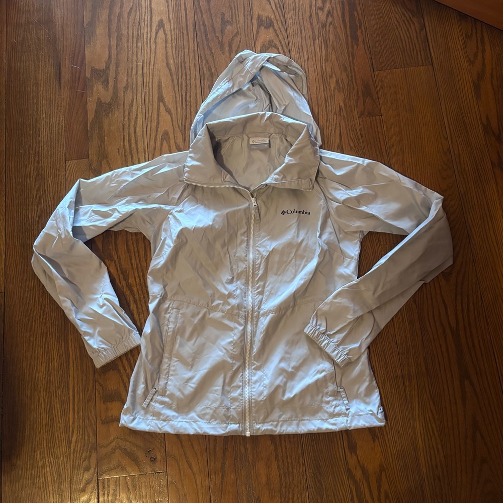 Columbia Women's Light Gray Hooded Lightweight Rain Jacket